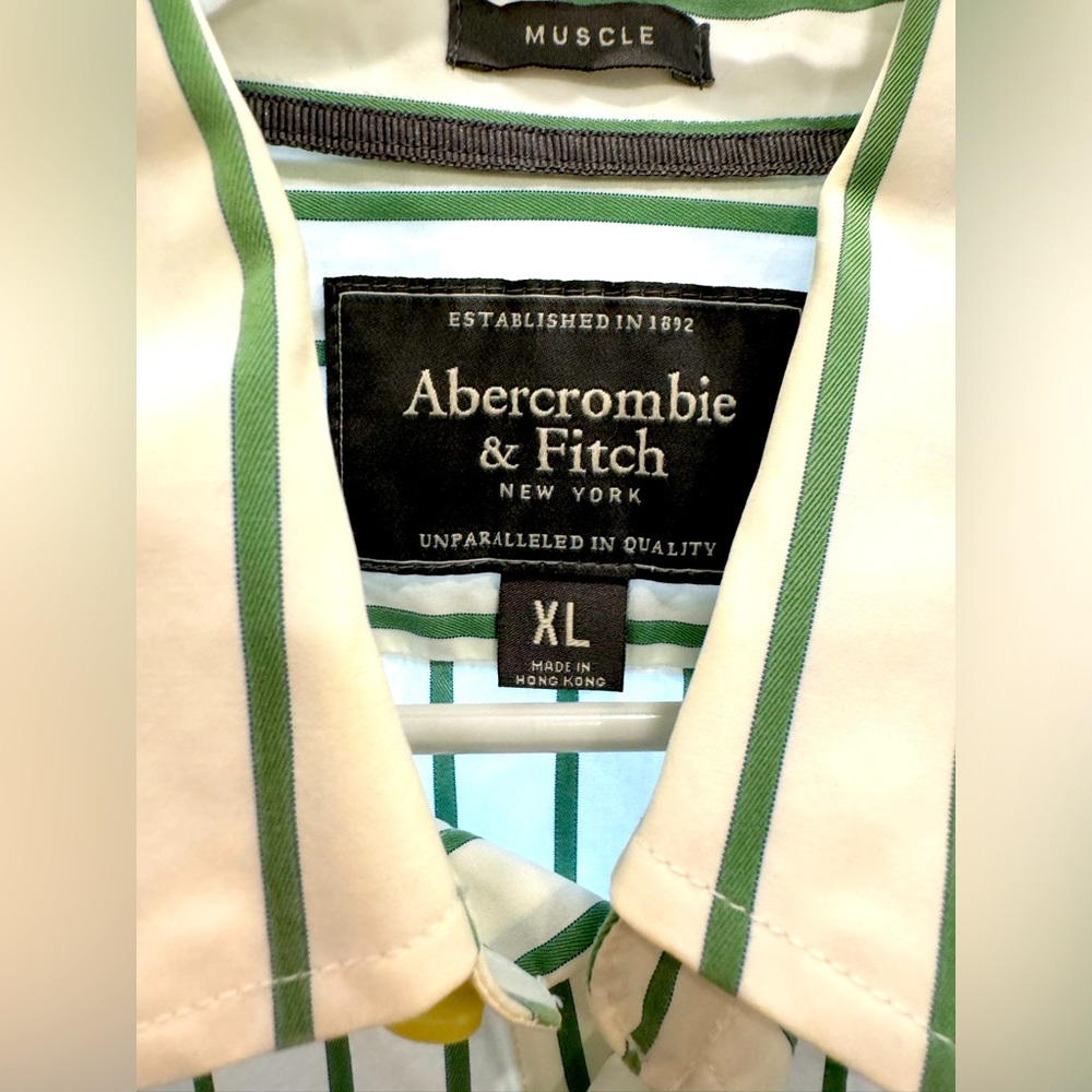 A&F button up